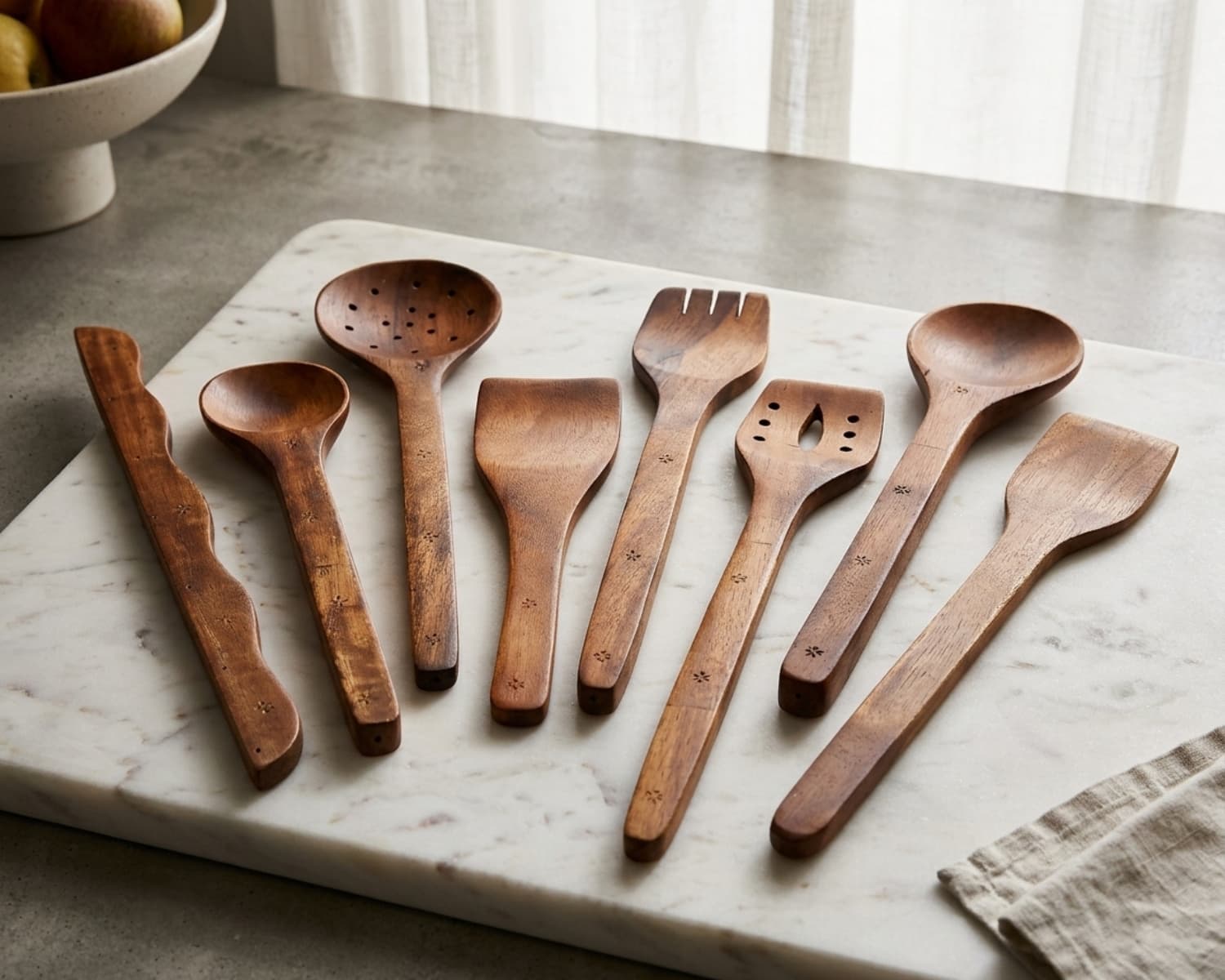Handcrafted Wooden Spoon Set - 8 Pieces - Premium Wood Kitchen Utensils - Durable & Easy to Clean